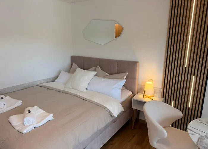 Rheinblick-apartment Snacks, Ambilight & Boxspringbett アパート